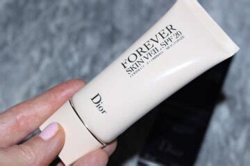 DIOR Forever Skin Veil SPF 20 Review 